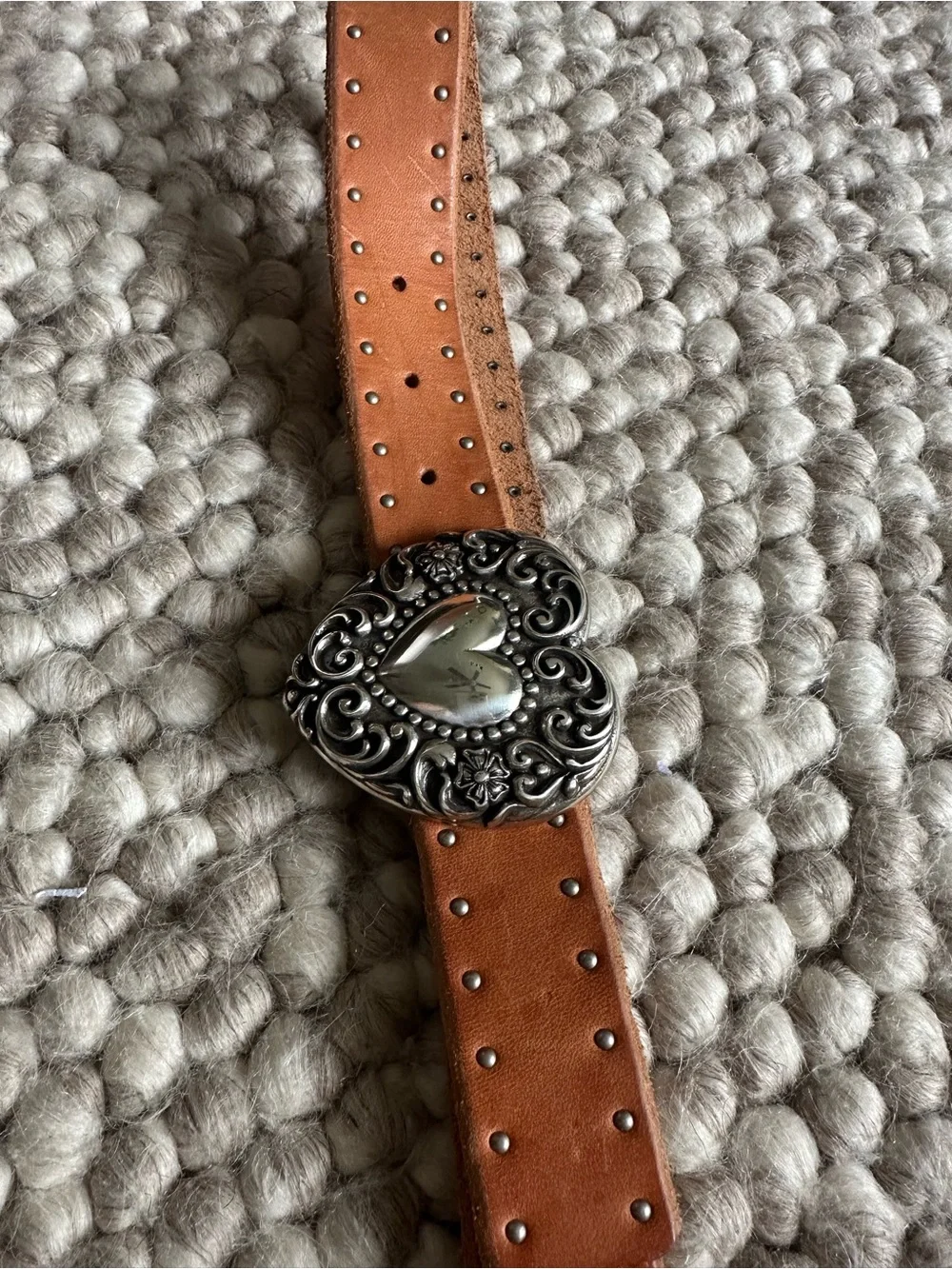 Vintage Guess Tan Leather Belt with Ornate Silver Heart Buckle